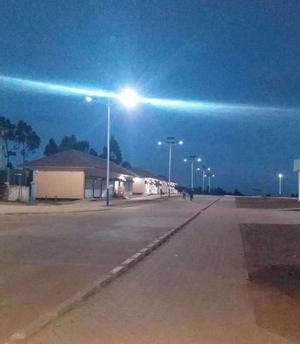 罗定市非洲科特迪瓦太阳能路灯工程